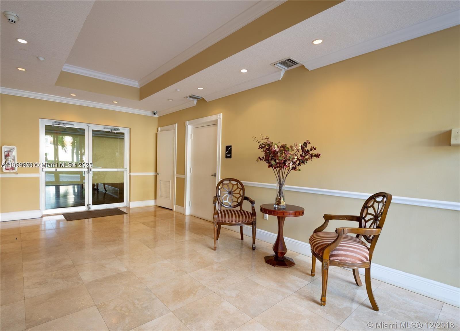 HALLANDALE BEACH PRIVATE - Residential