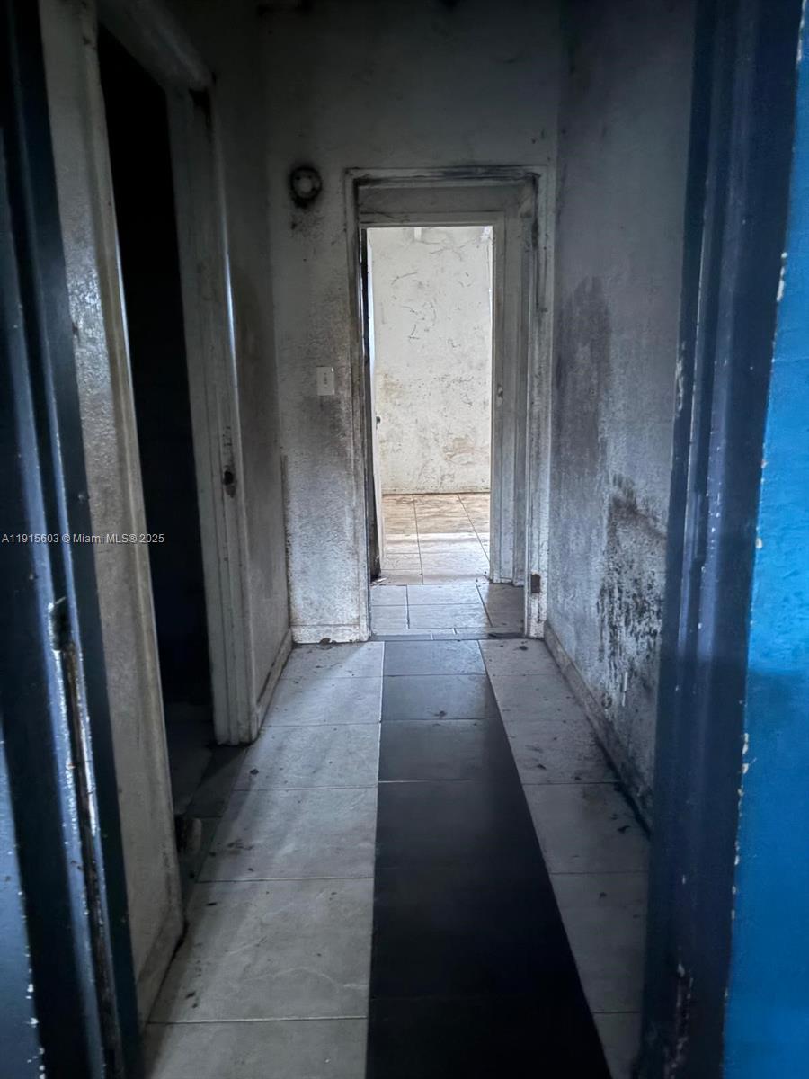 SANDERS PARK - Residential