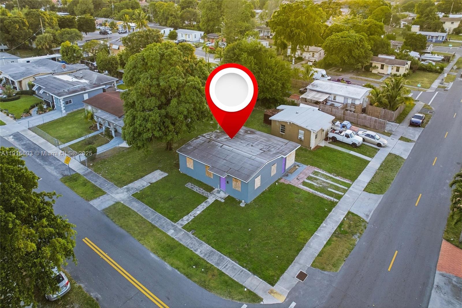 SANDERS PARK - Residential