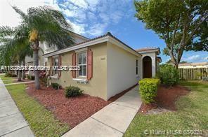 Rental Property at 1060 Ne 42nd Ter, Homestead, Miami-Dade County, Florida - Bedrooms: 3 
Bathrooms: 2  - $2,400 MO.