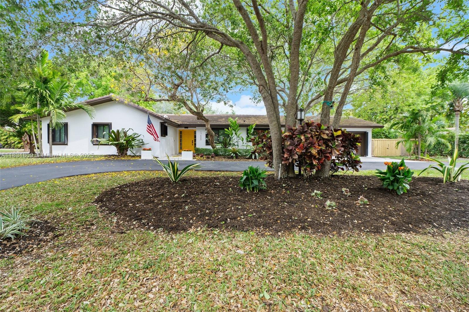 RICHARD ESTATES - Residential