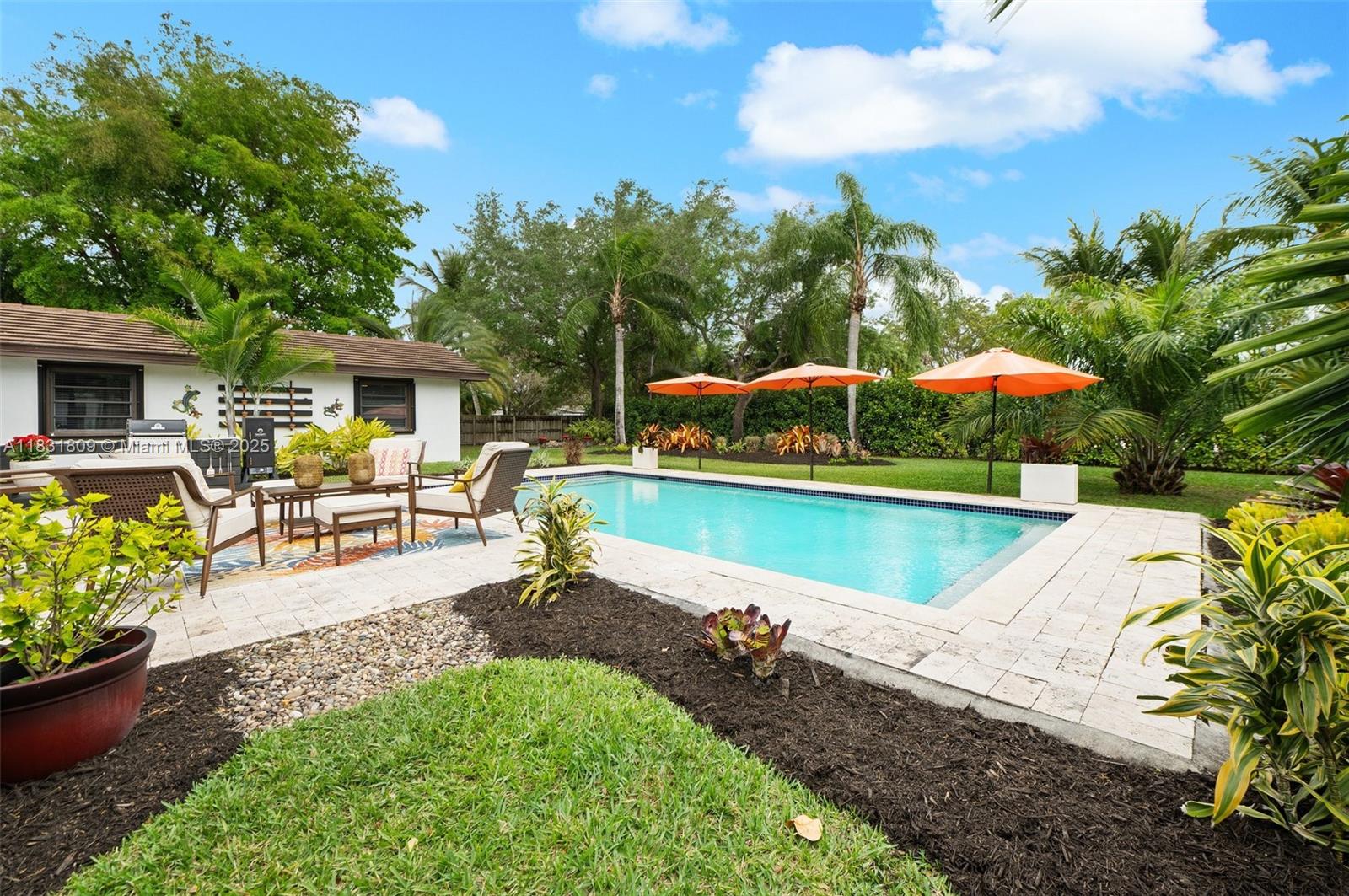 RICHARD ESTATES - Residential