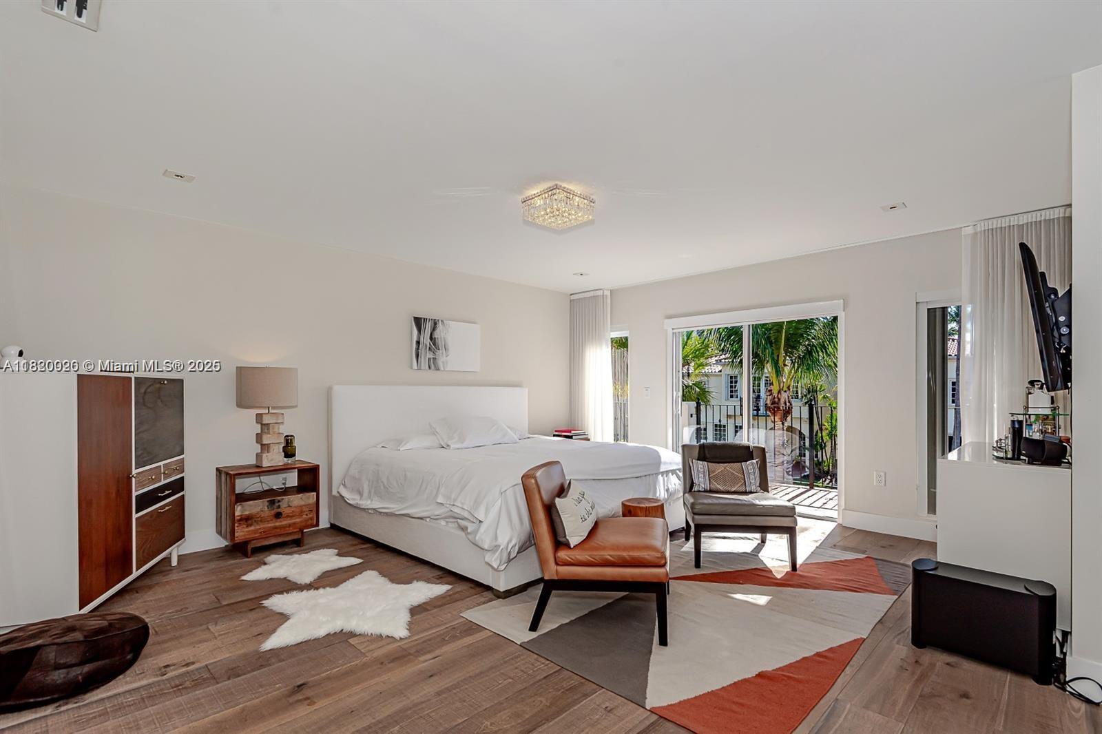 AVENTURA LAKES PHASE 1 - Residential Lease