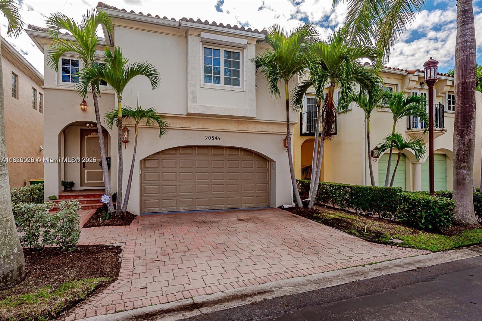 AVENTURA LAKES PHASE 1 - Residential Lease