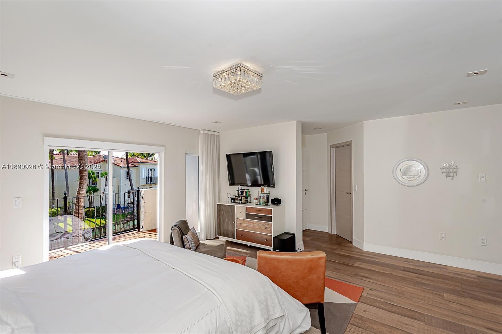 AVENTURA LAKES PHASE 1 - Residential Lease