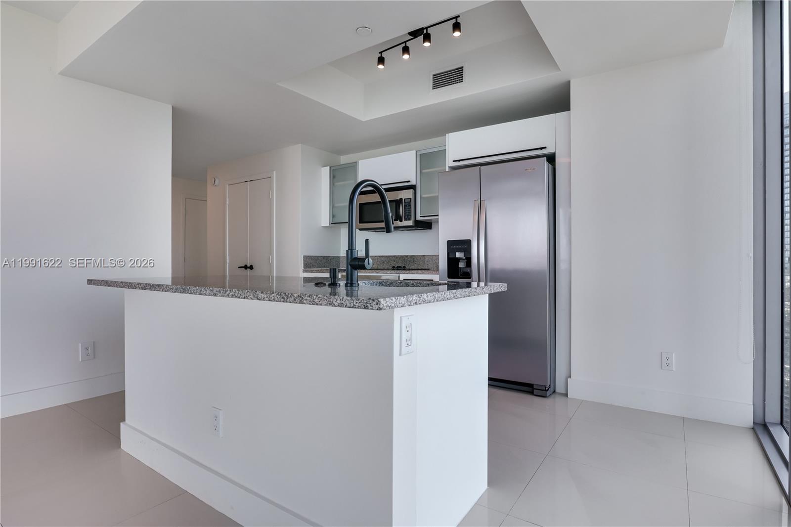 MARINABLUE CONDO - Residential Lease