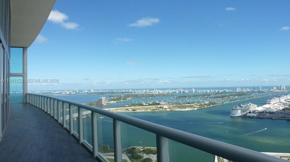 MARINABLUE CONDO - Residential Lease