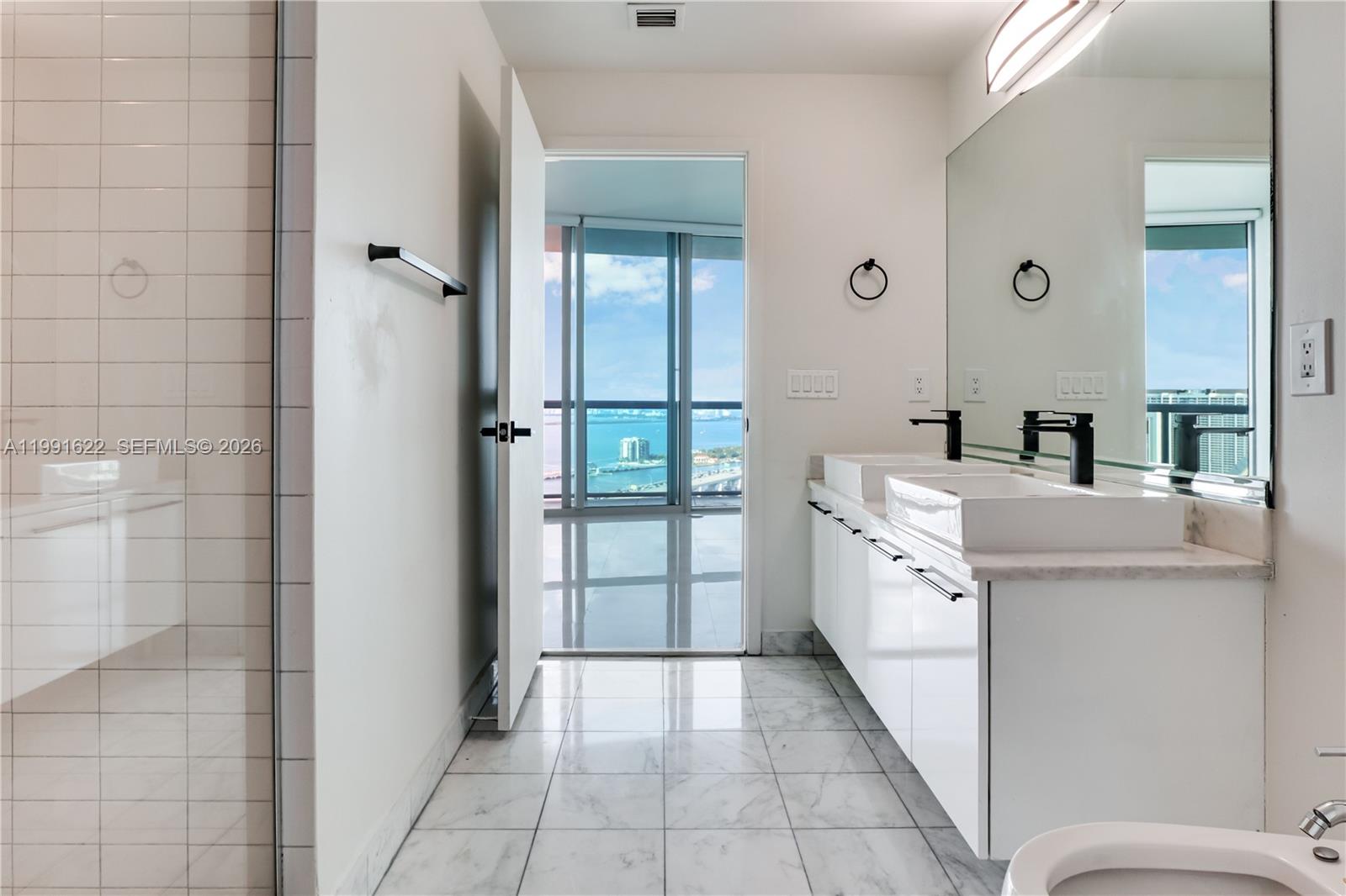 MARINABLUE CONDO - Residential Lease