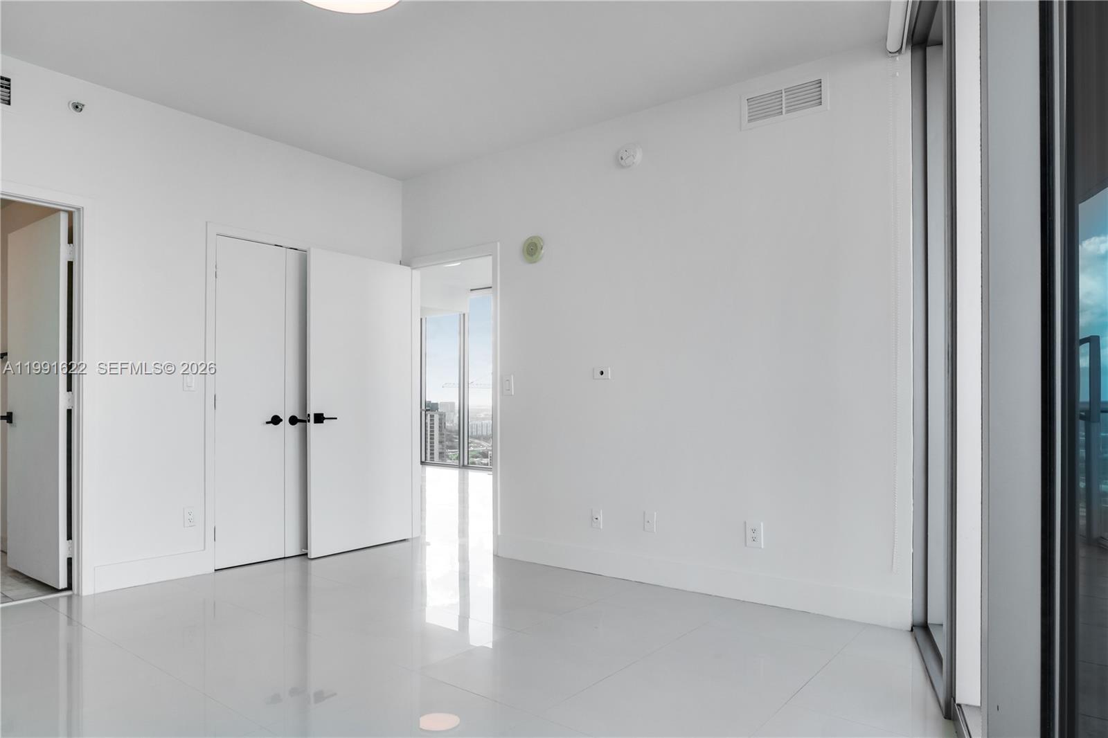 MARINABLUE CONDO - Residential Lease