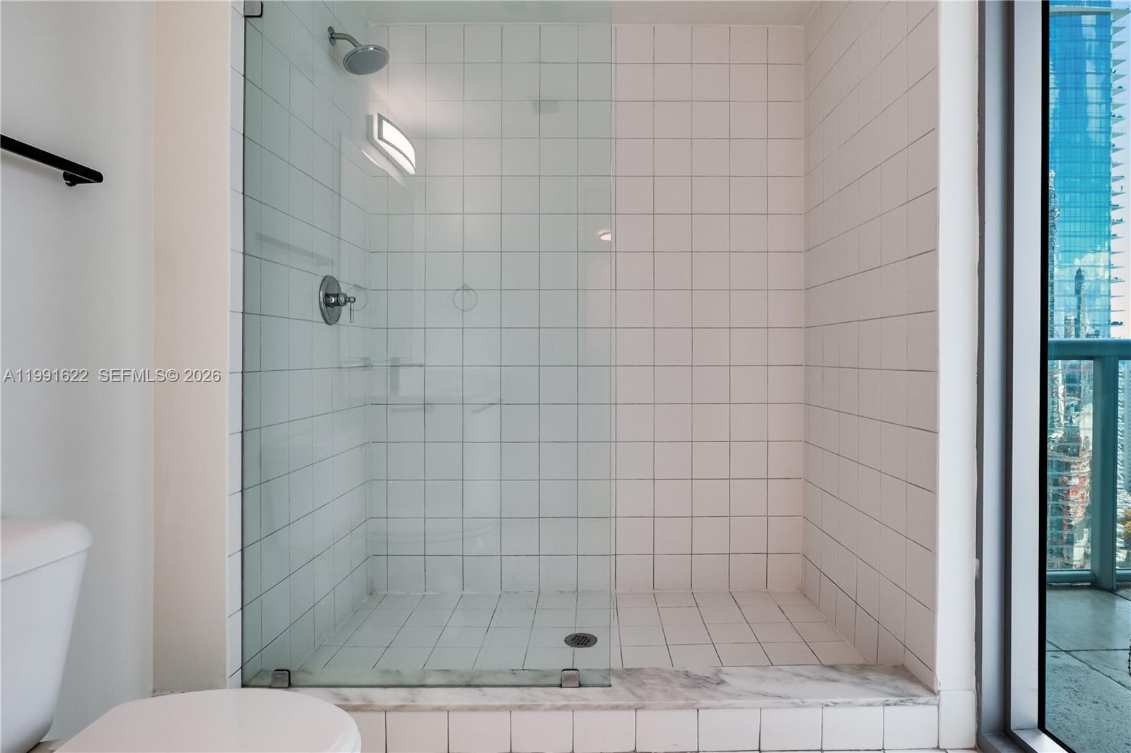 MARINABLUE CONDO - Residential Lease