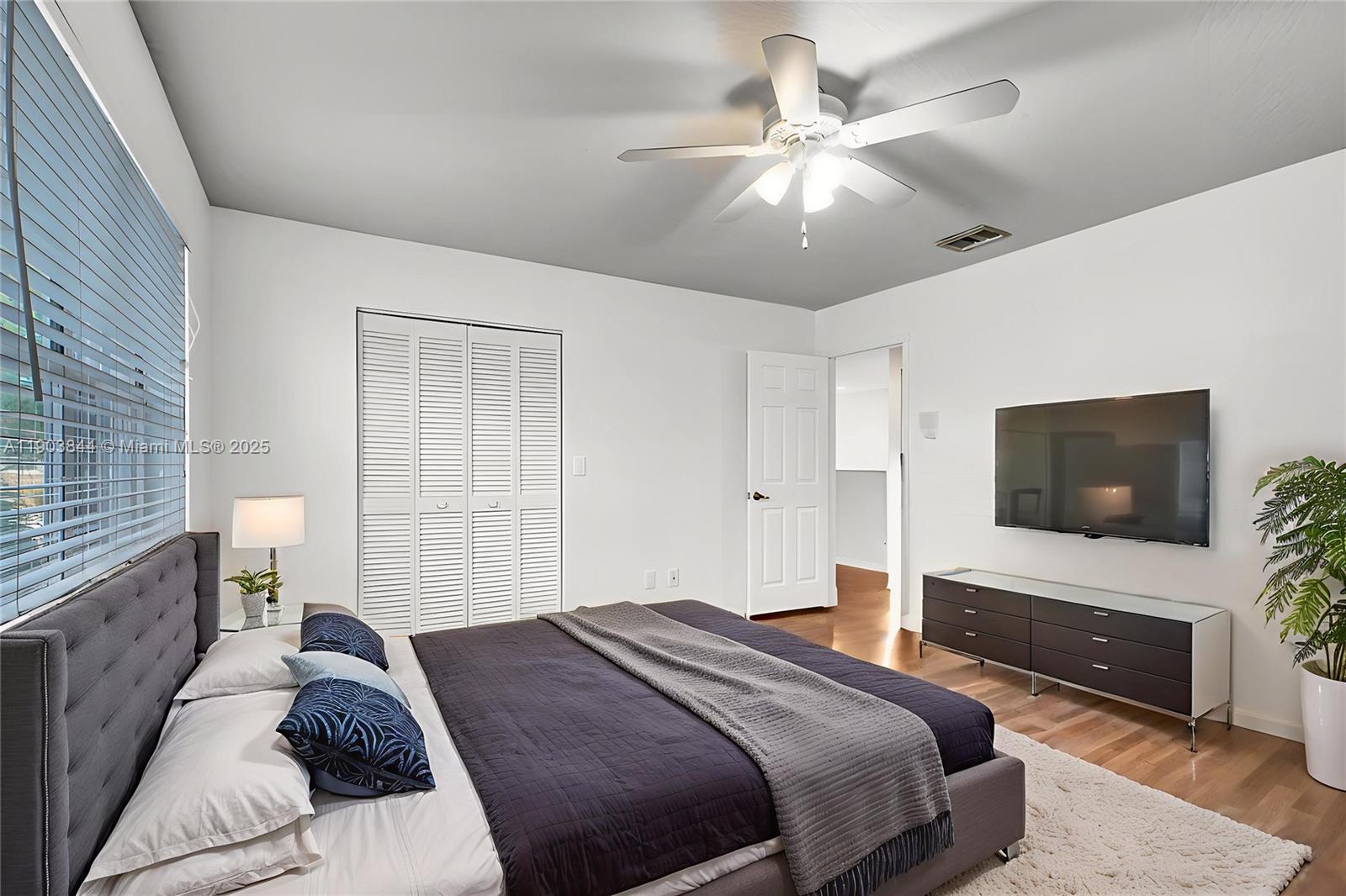 WEST LAKE VILLAGE PLAT - Residential