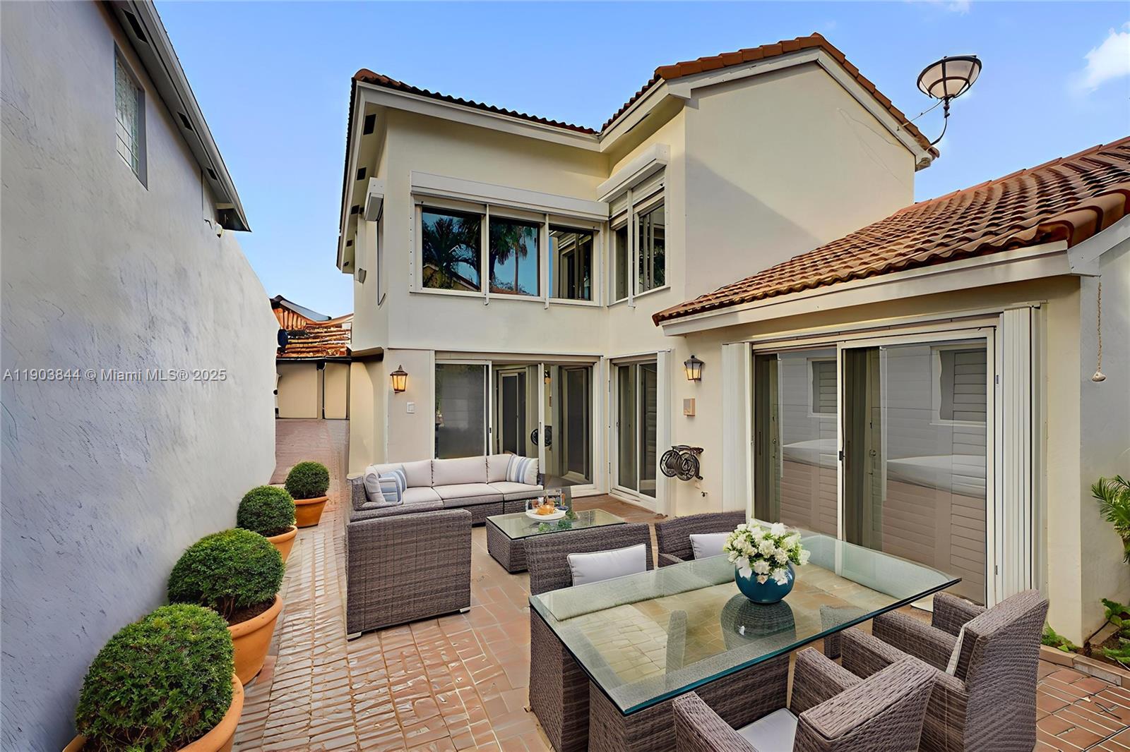 WEST LAKE VILLAGE PLAT - Residential