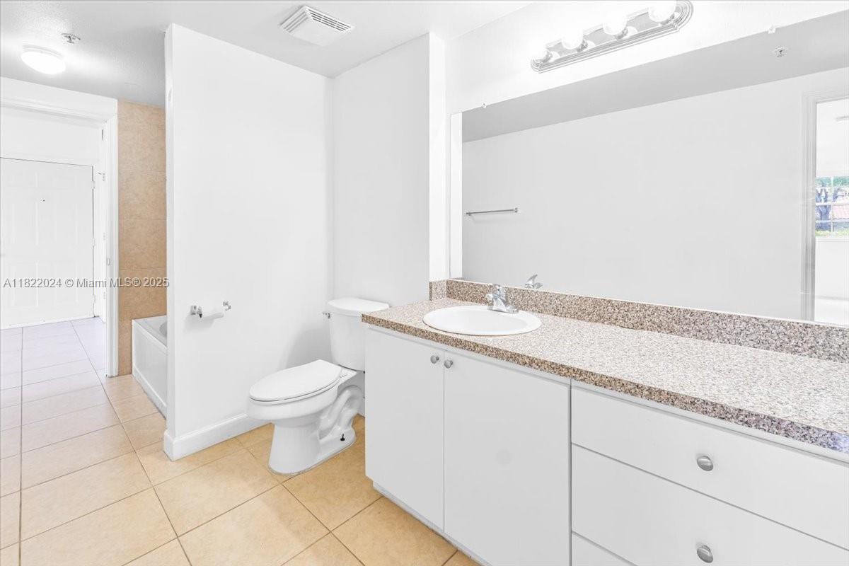 MARQUESA CONDO - Residential