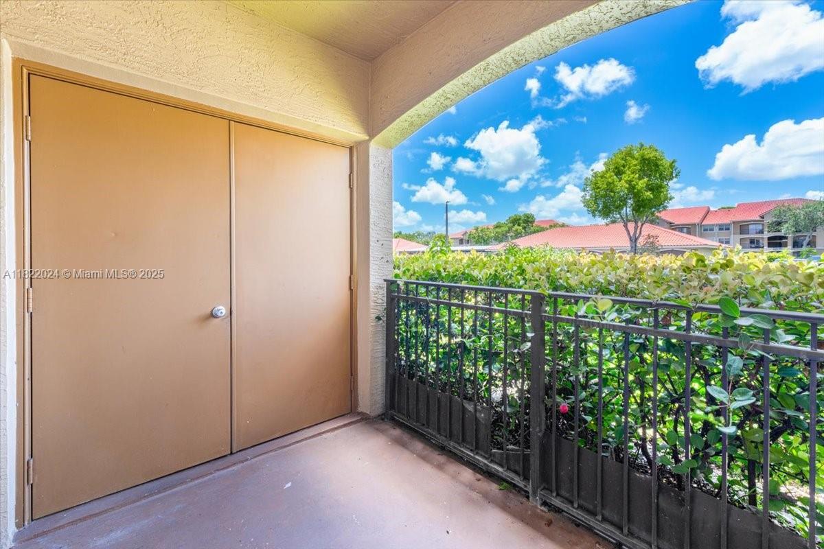 MARQUESA CONDO - Residential