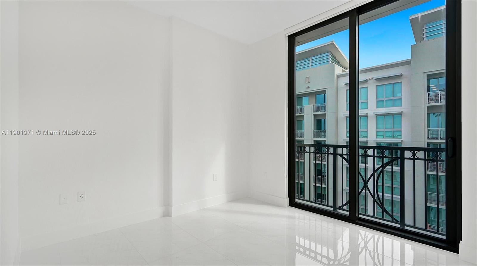 MERRICK MANOR - Residential Lease