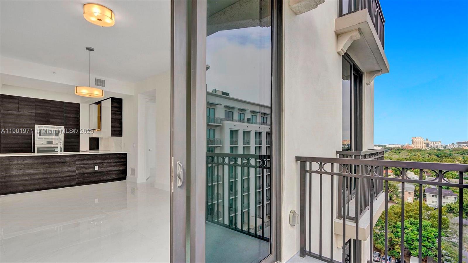 MERRICK MANOR - Residential Lease