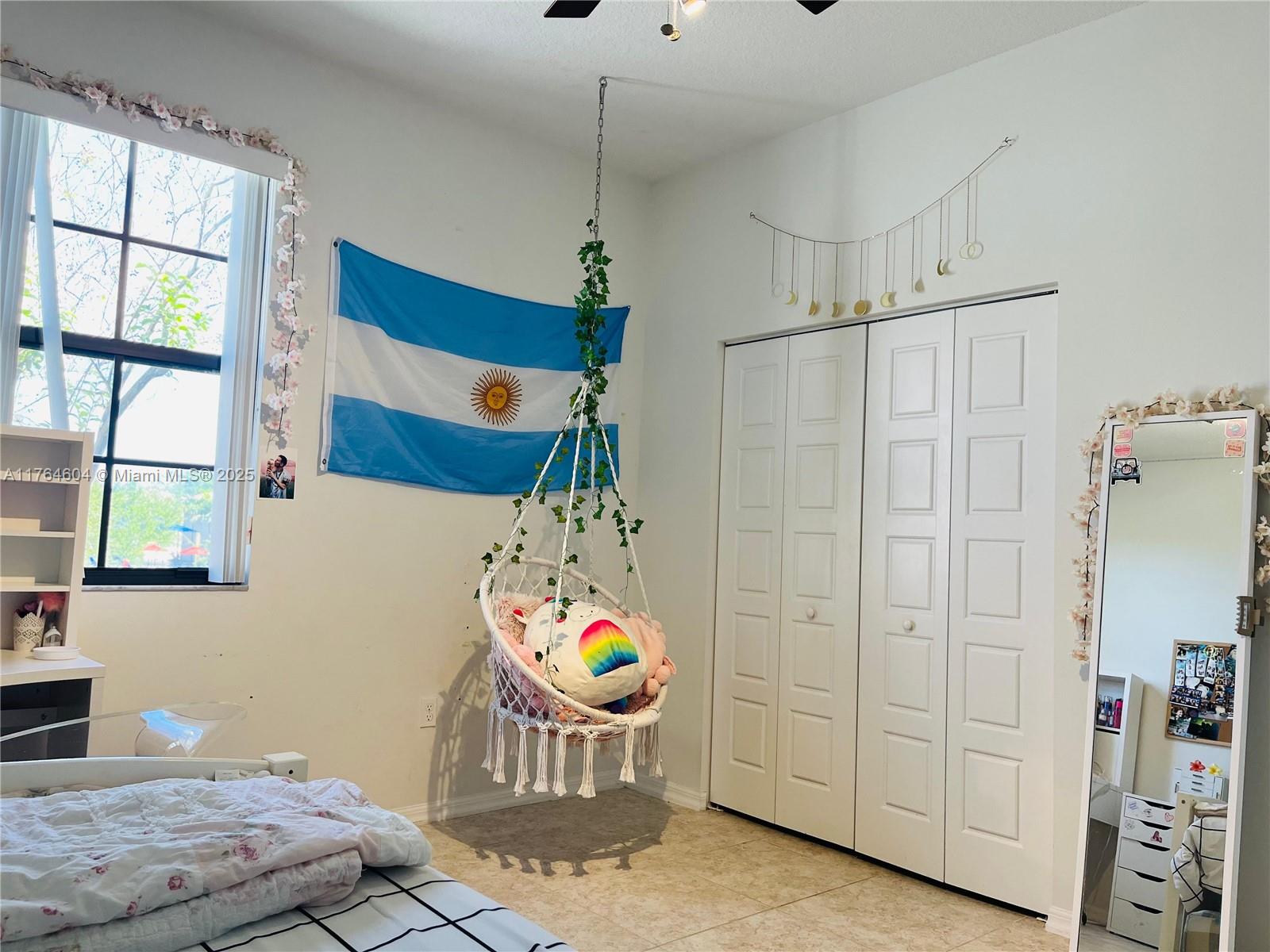 CHAMPION LAKES - Residential