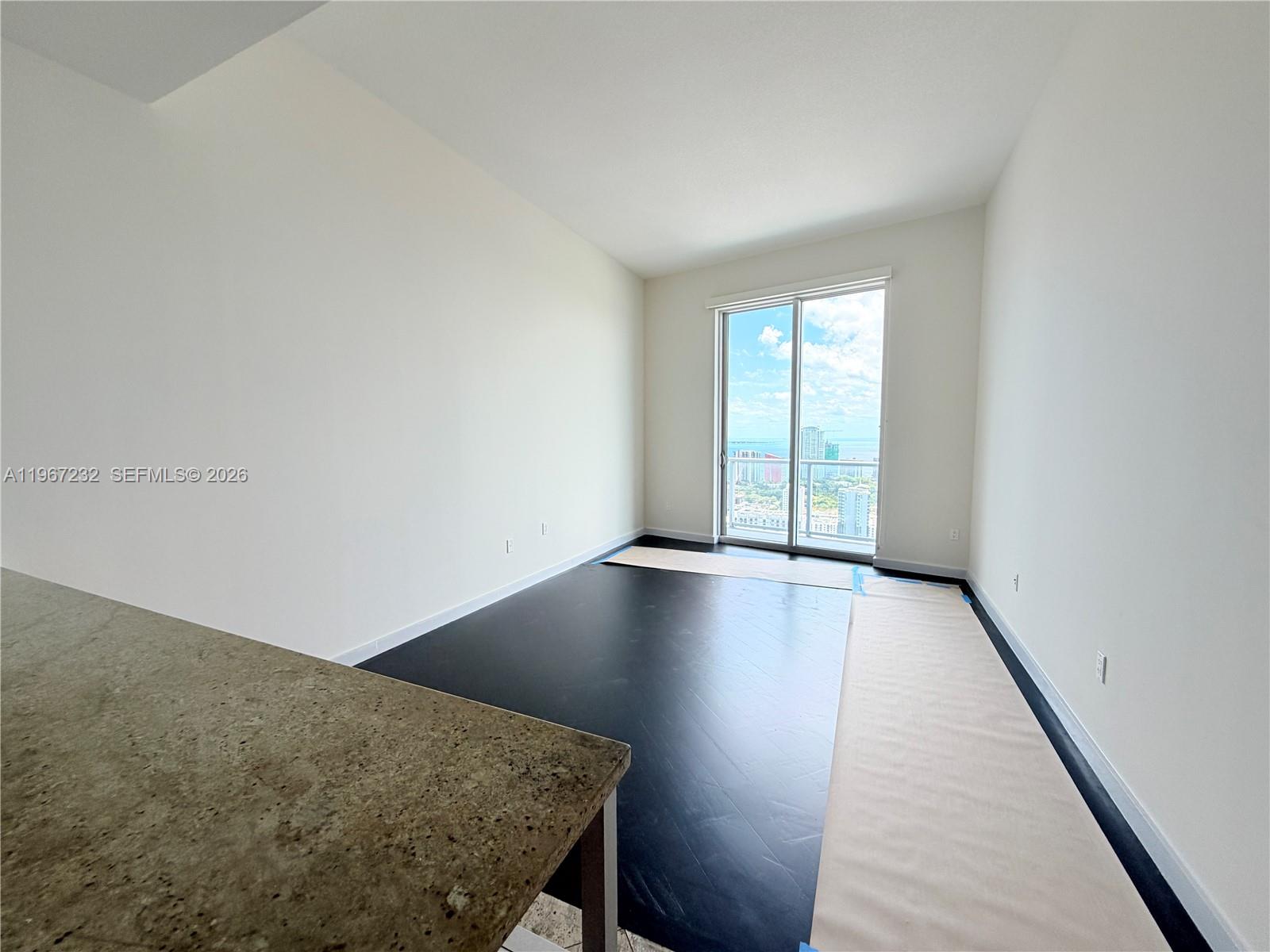185 SW 7th St 4410