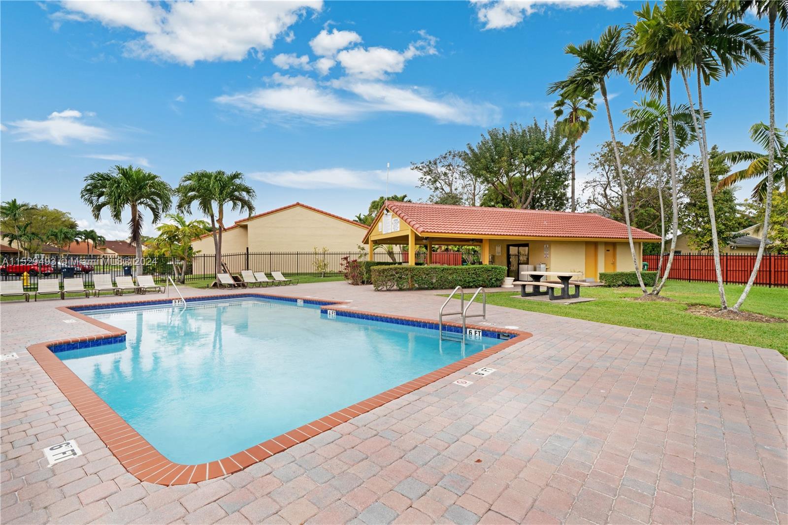 SPRINGFEVER - Residential Lease