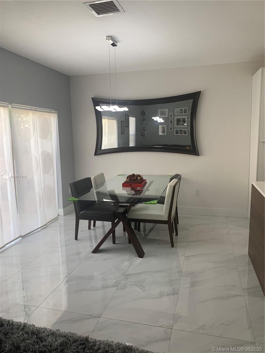 LAKES BY THE BAY GEE - Residential