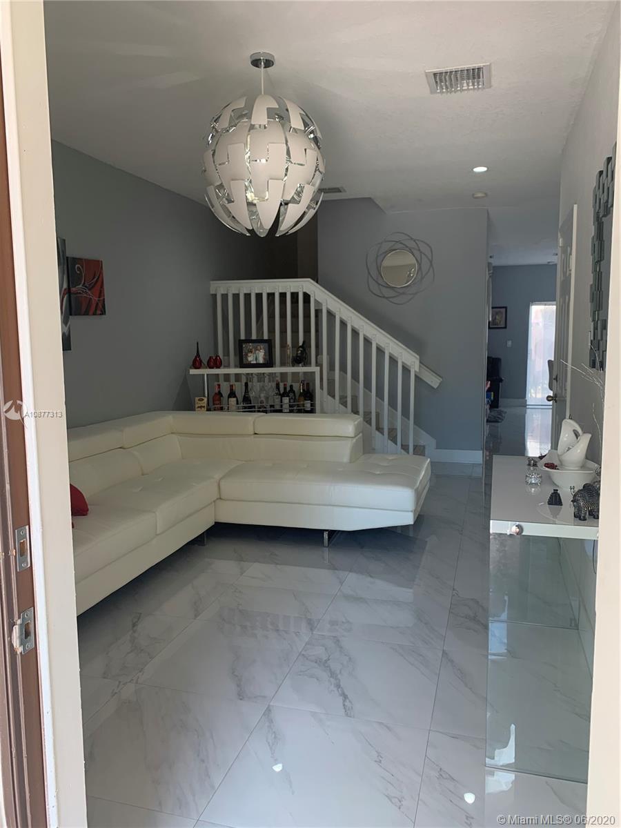 LAKES BY THE BAY GEE - Residential