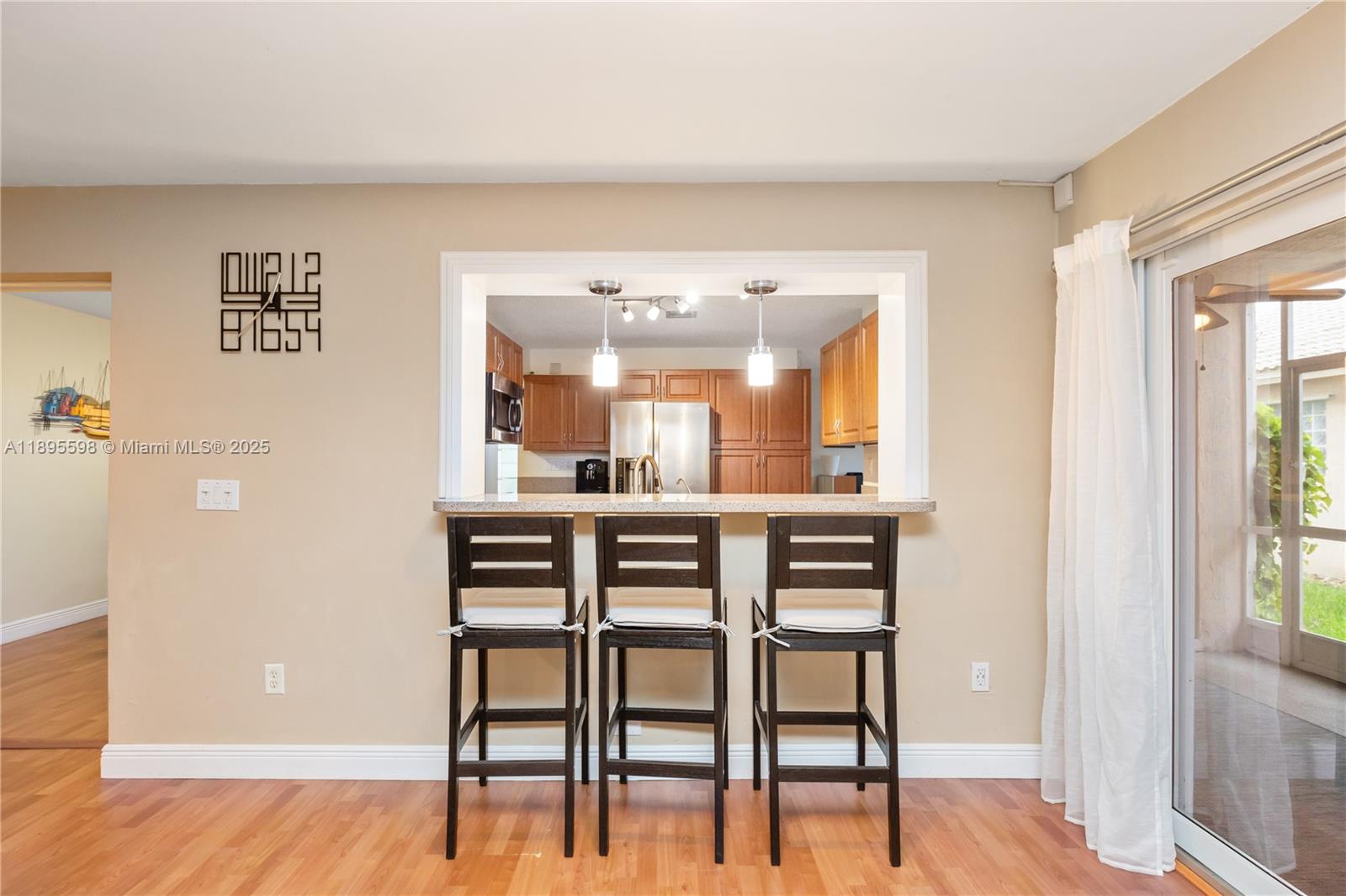 PEMBROKE ISLES - Residential
