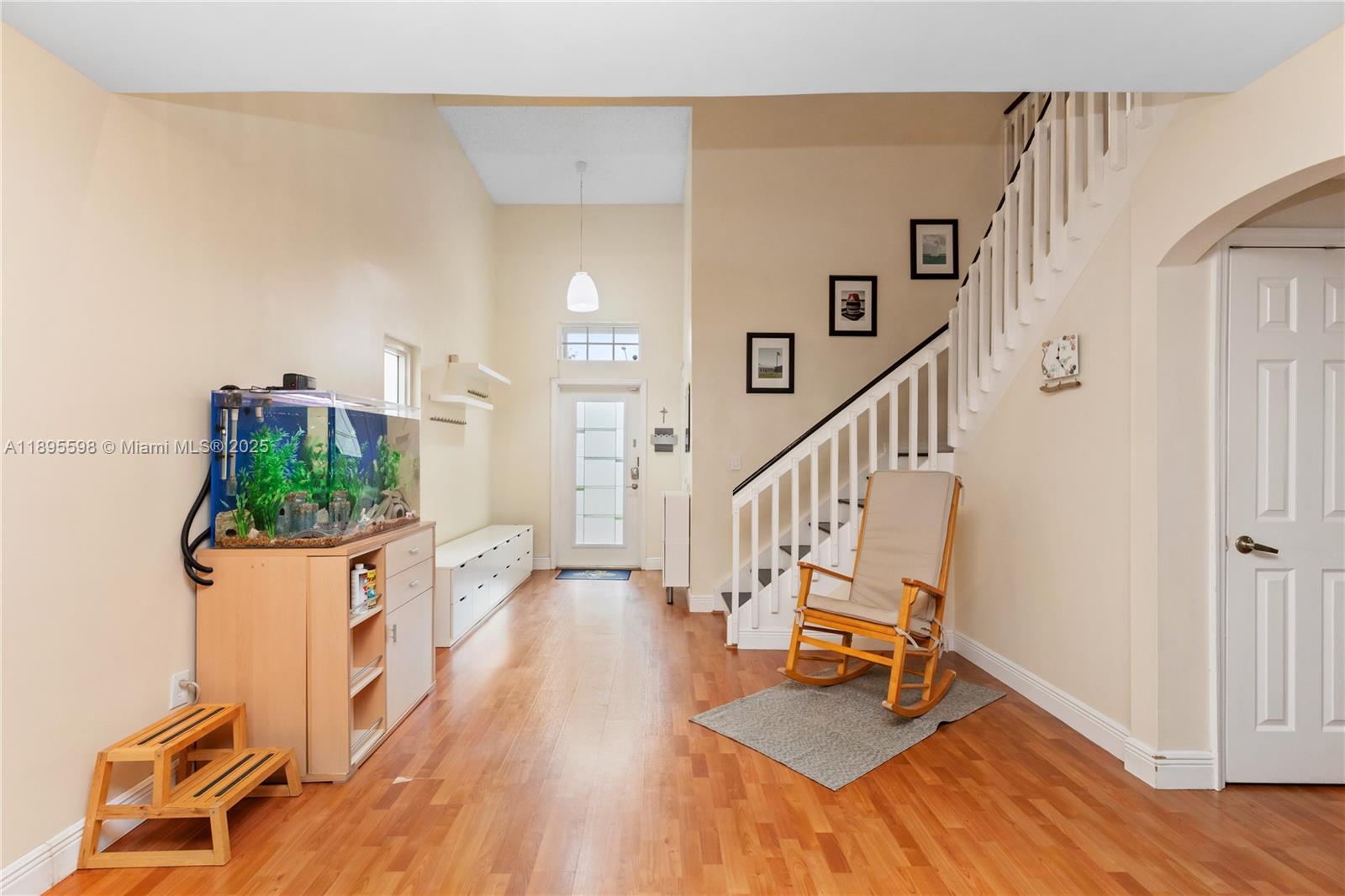 PEMBROKE ISLES - Residential