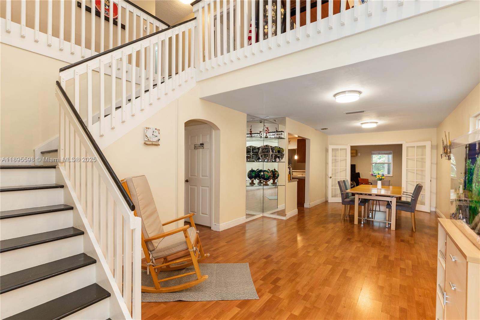 PEMBROKE ISLES - Residential