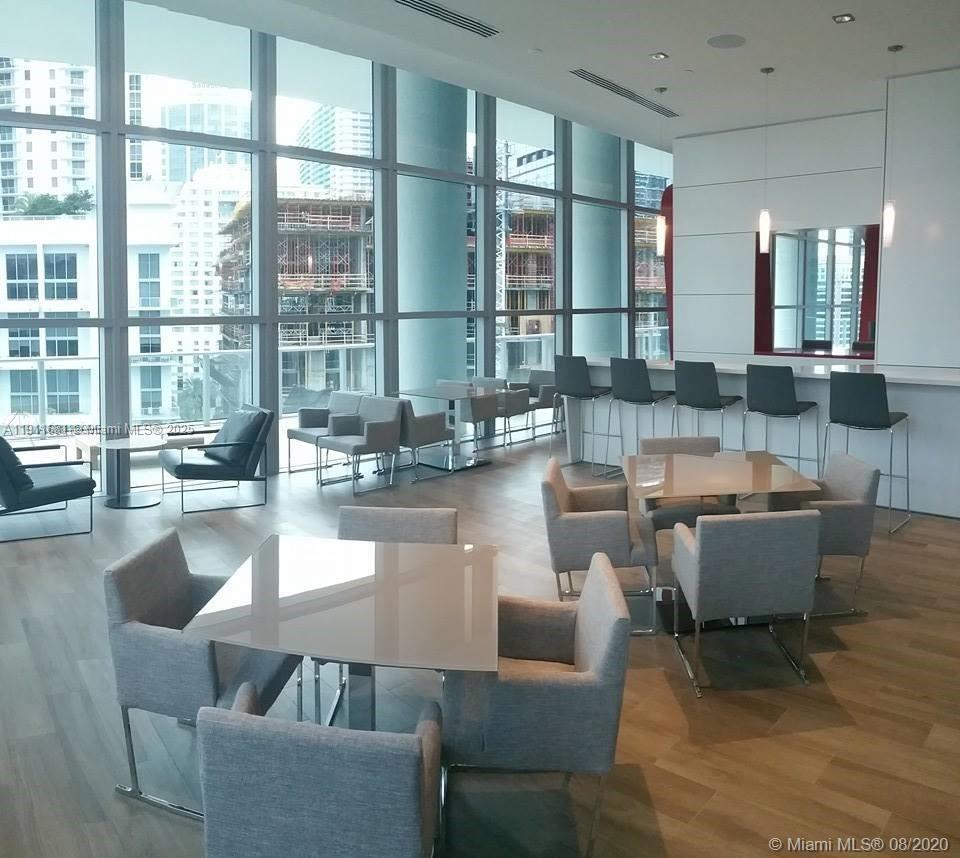 1100 MILLECENTO RESIDENCE - Residential