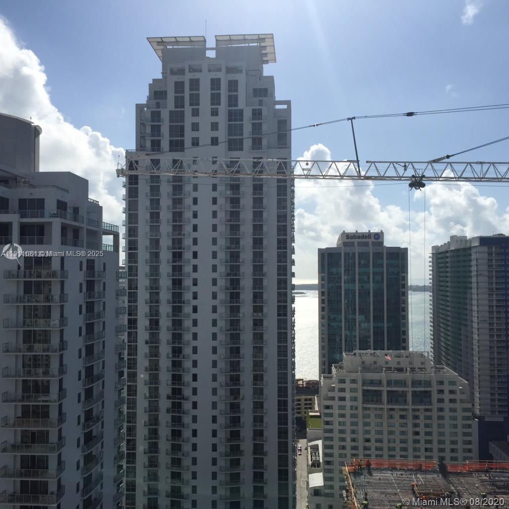 1100 MILLECENTO RESIDENCE - Residential