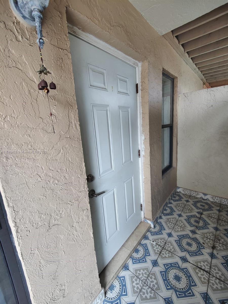 LAKE PLACE CONDO - Residential Lease
