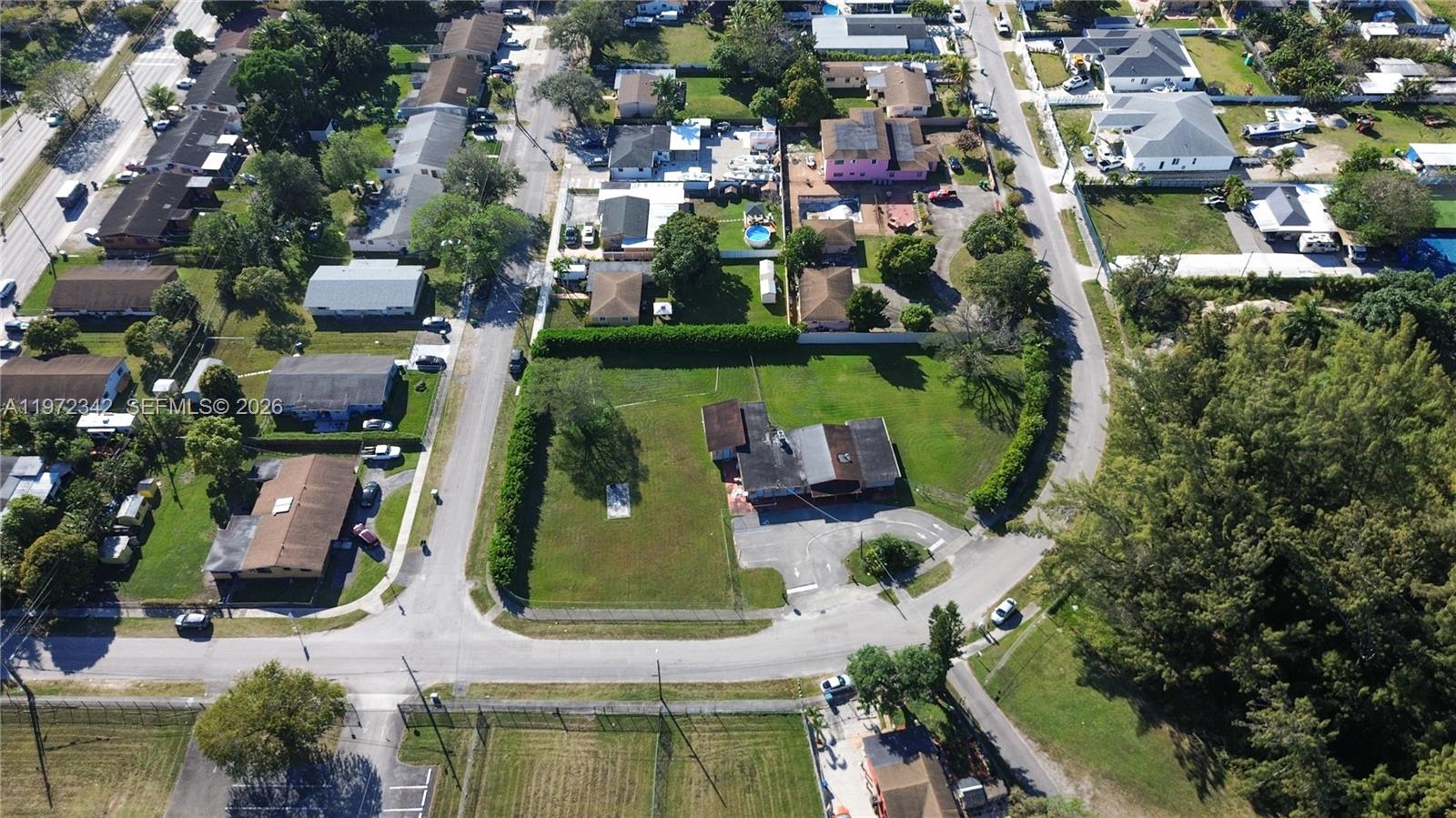 RIVER GULFAIR - Land