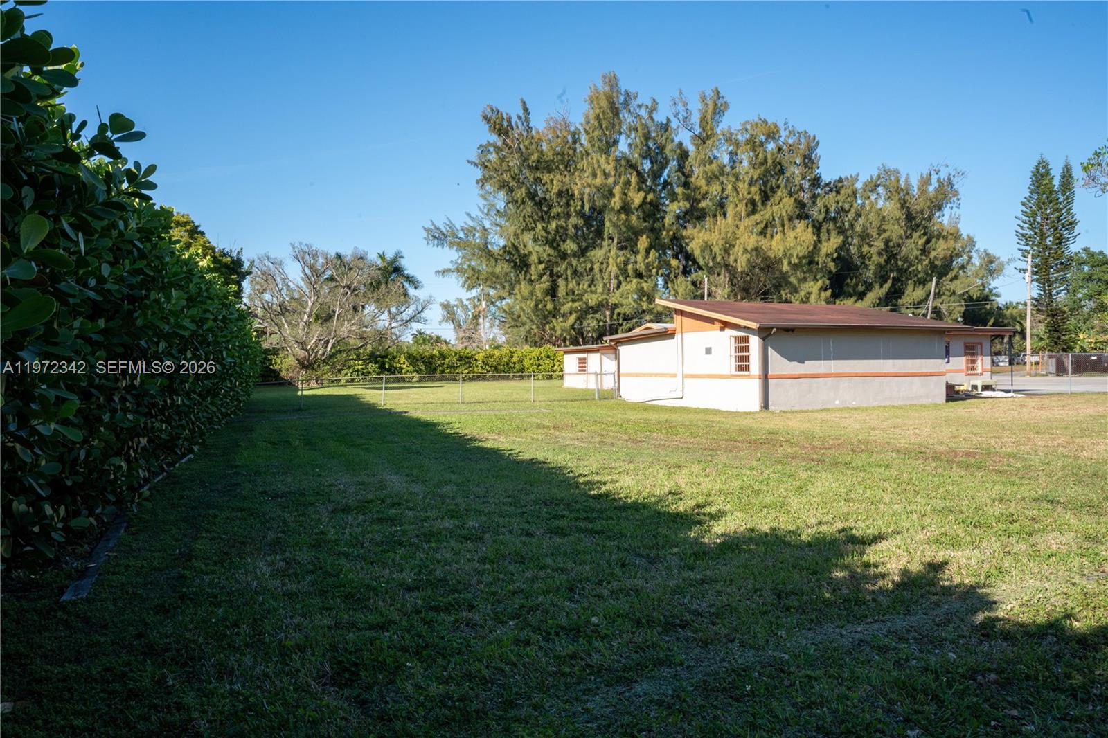 RIVER GULFAIR - Land