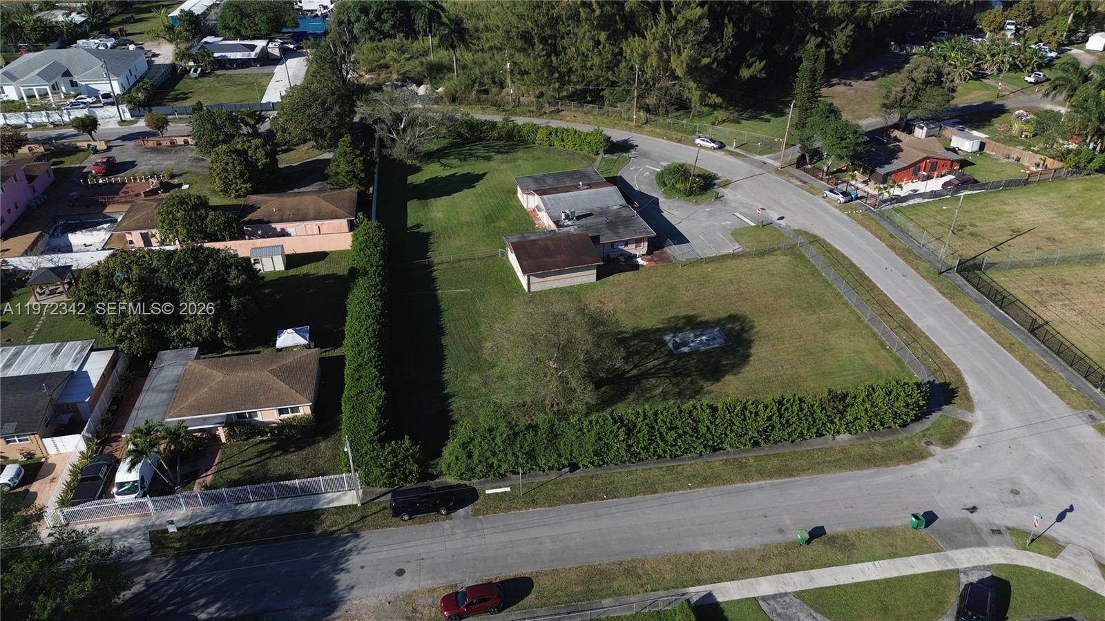 RIVER GULFAIR - Land