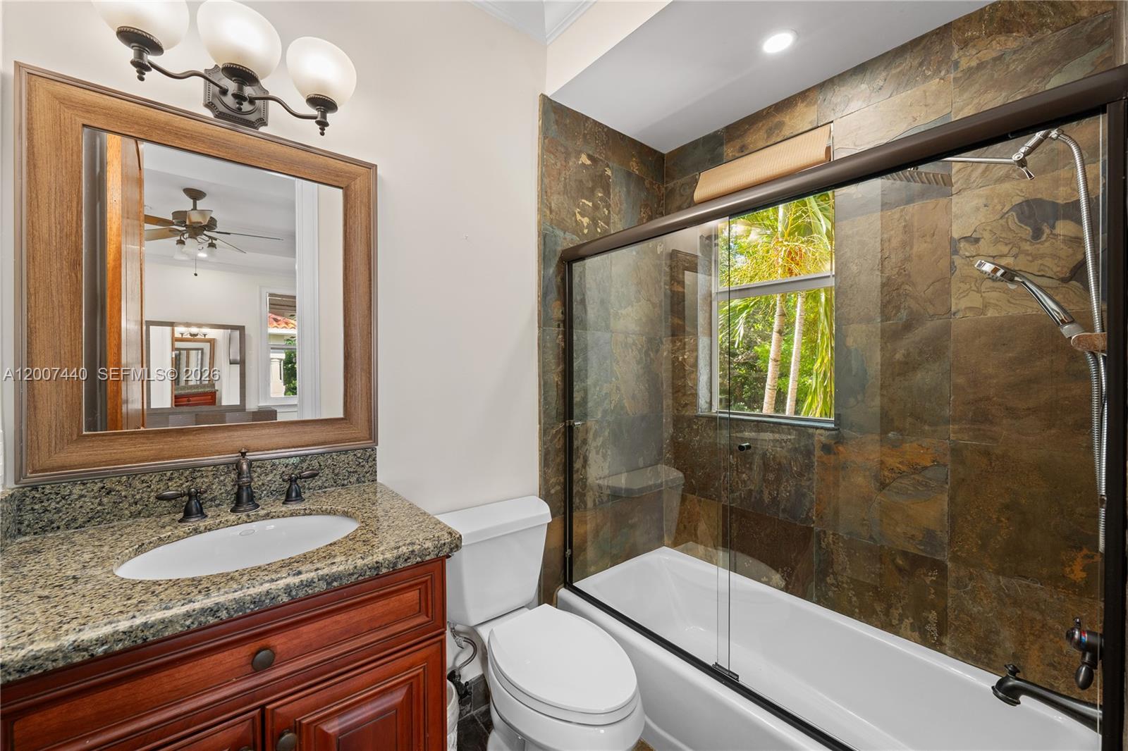 COCONUT GROVE MANOR - Residential