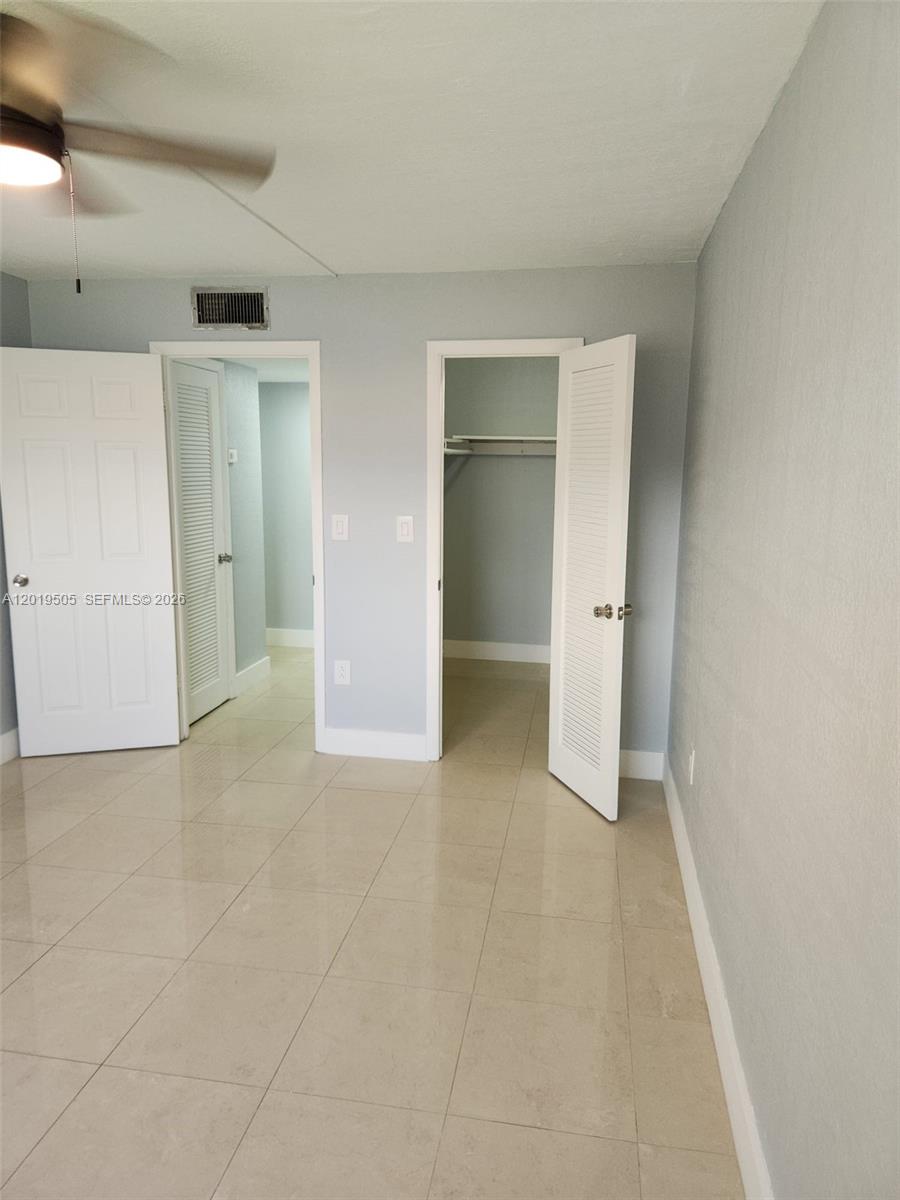 SUNRISE LAKES 71 CONDO - Residential