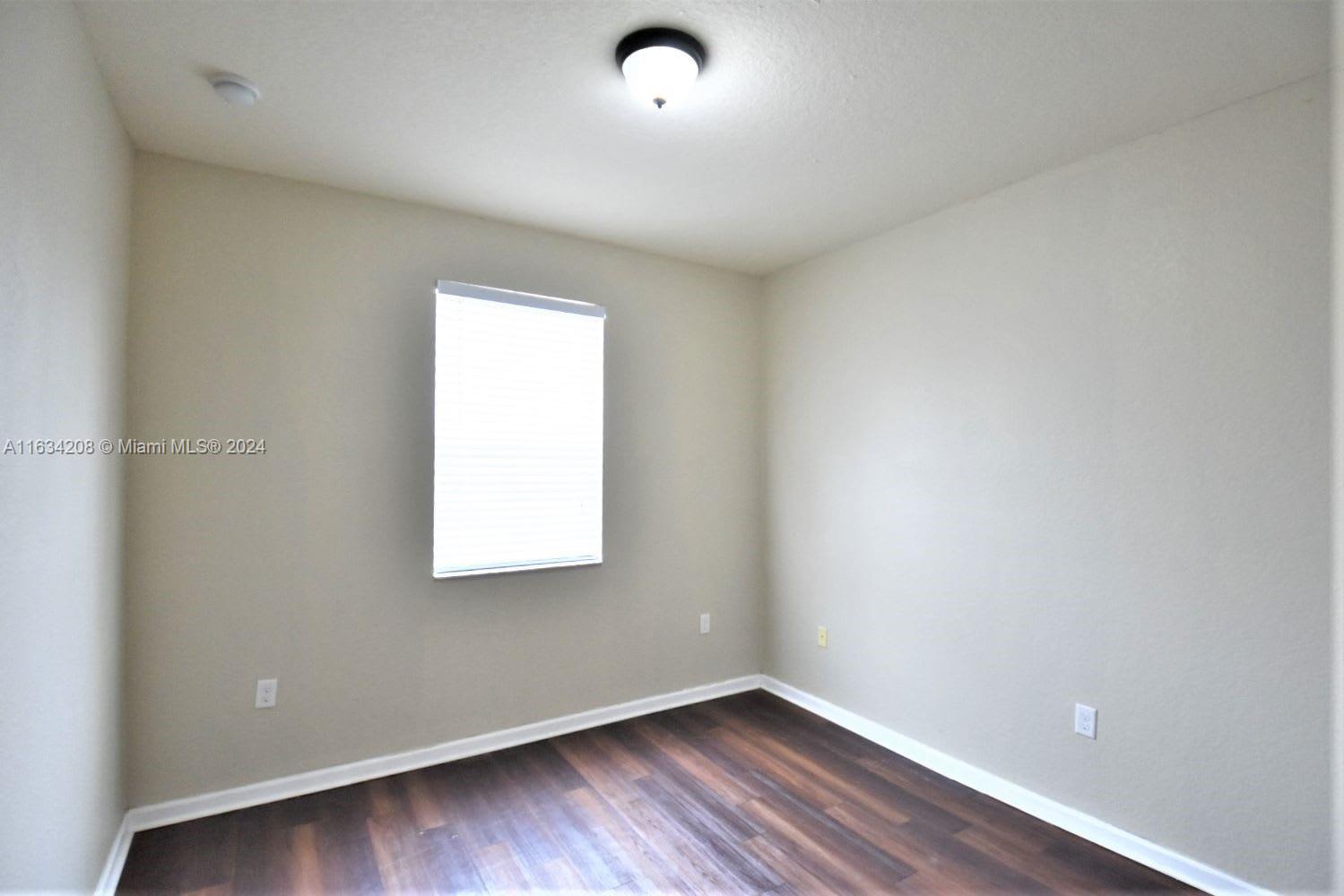 IVES DAIRY TOWNHOMES - Residential Lease