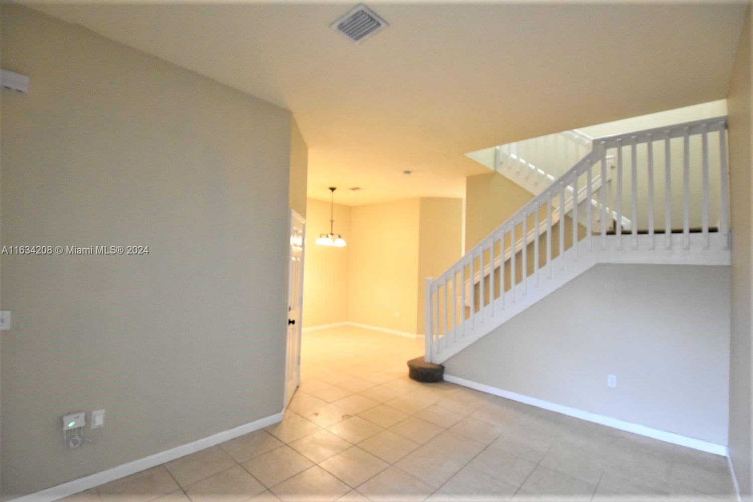 IVES DAIRY TOWNHOMES - Residential Lease