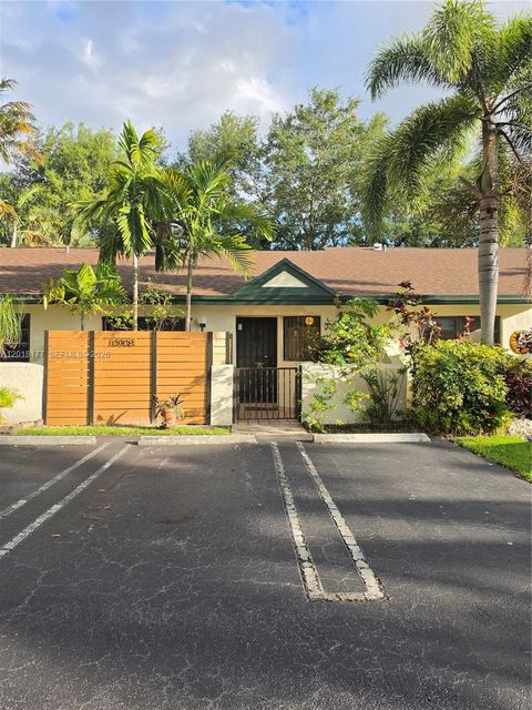 Photo of 10908 SW 72nd St #215, Miami, FL 33173 (MLS # A12018177)