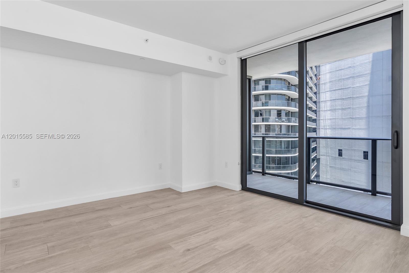 BRICKELL HEIGHTS EAST CON - Residential Lease