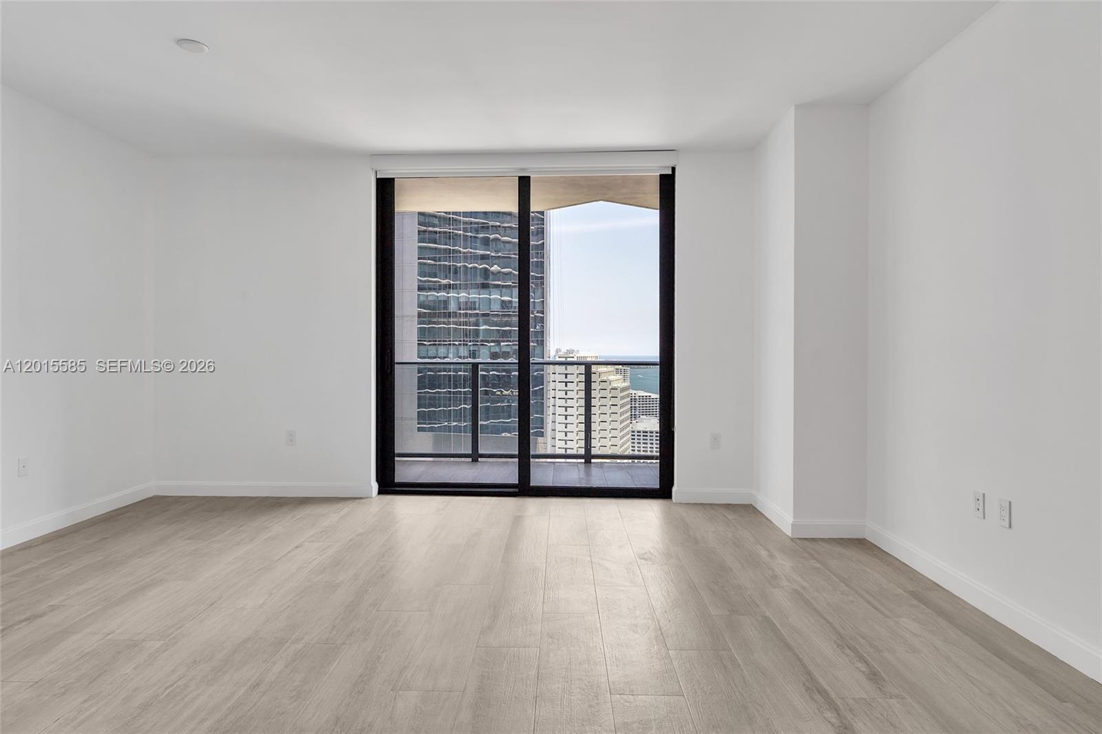 BRICKELL HEIGHTS EAST CON - Residential Lease