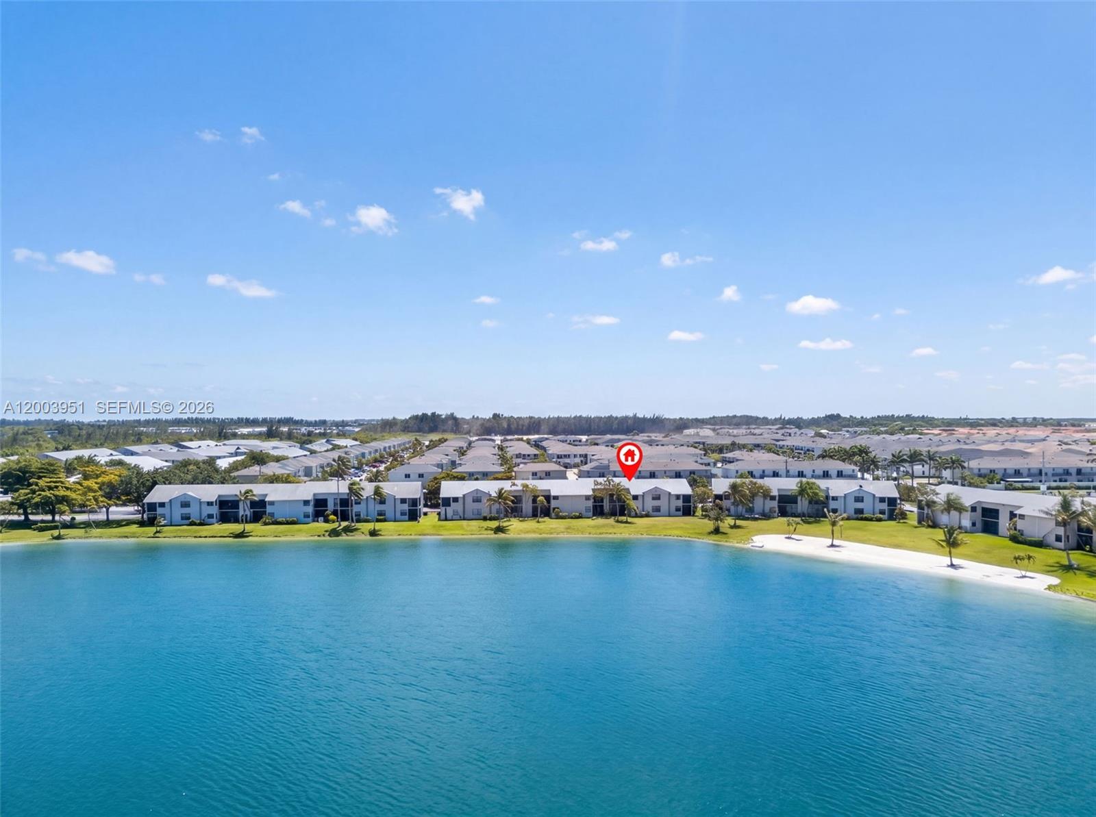 LAKESHORE CONDO 6 - Residential