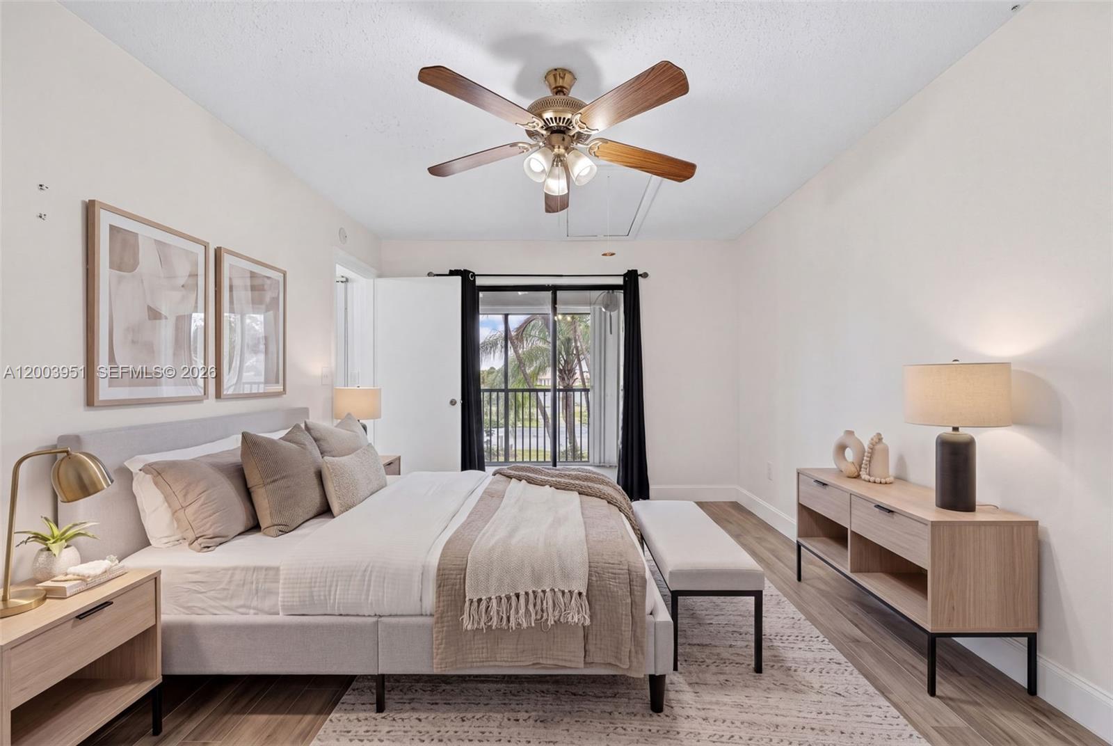 LAKESHORE CONDO 6 - Residential
