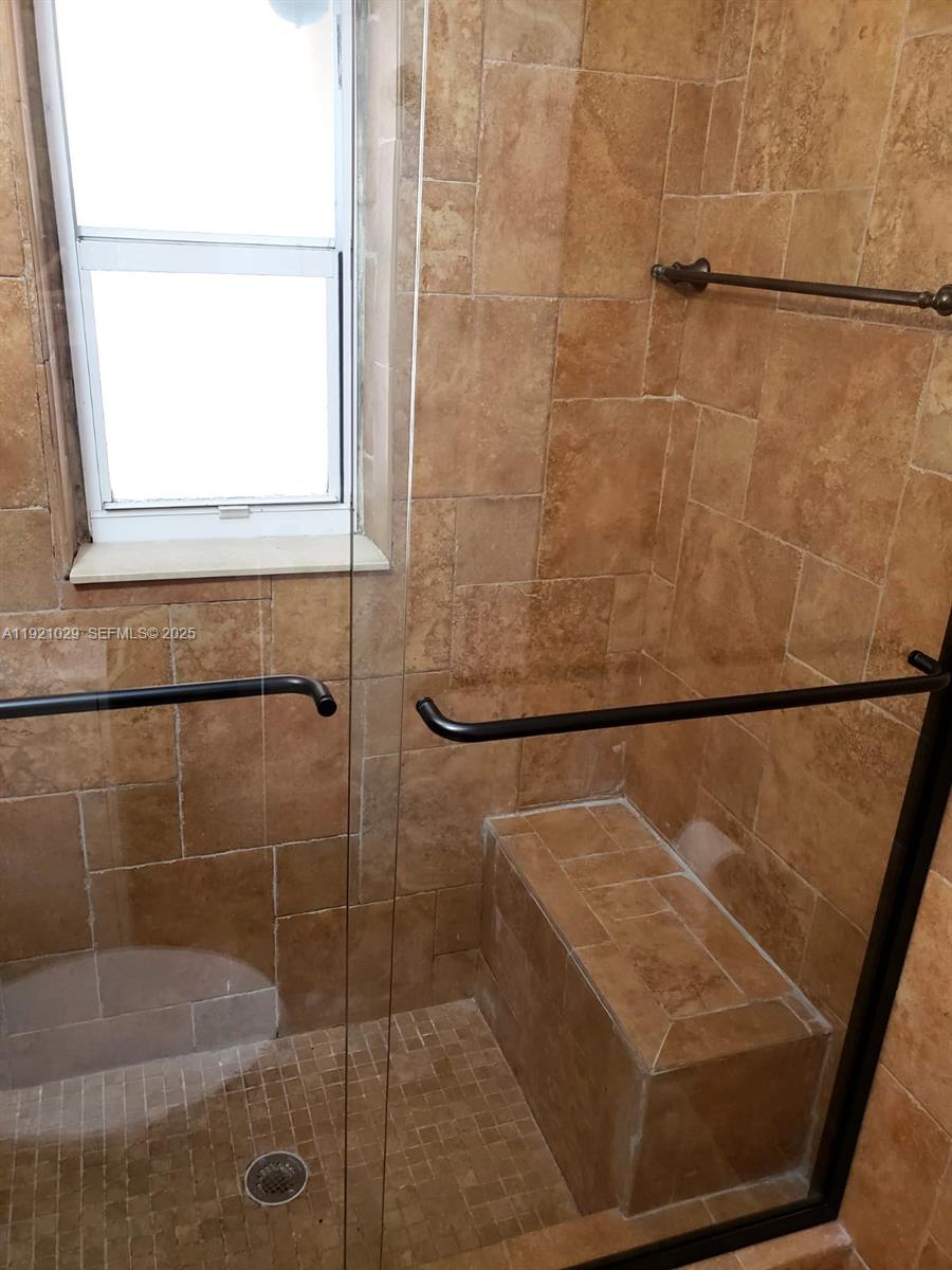 FAIRLAWN - Residential