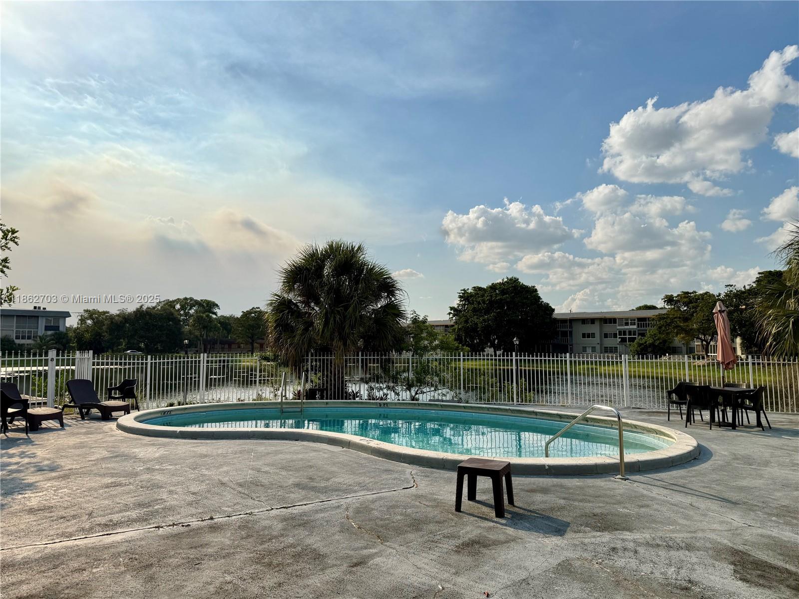 BERKELEY MANOR CONDO - Residential