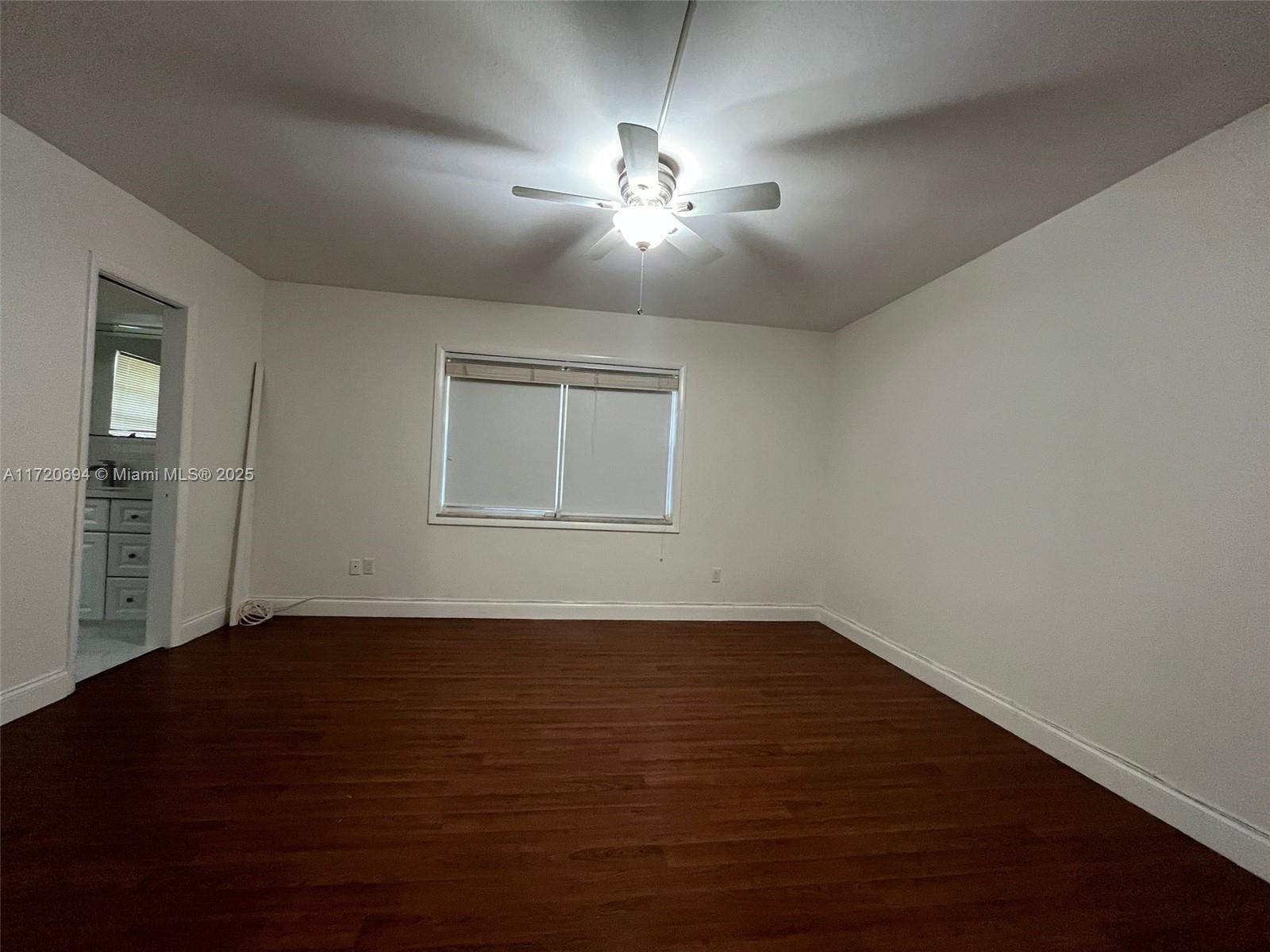 SQUARE LAKE - Residential Lease