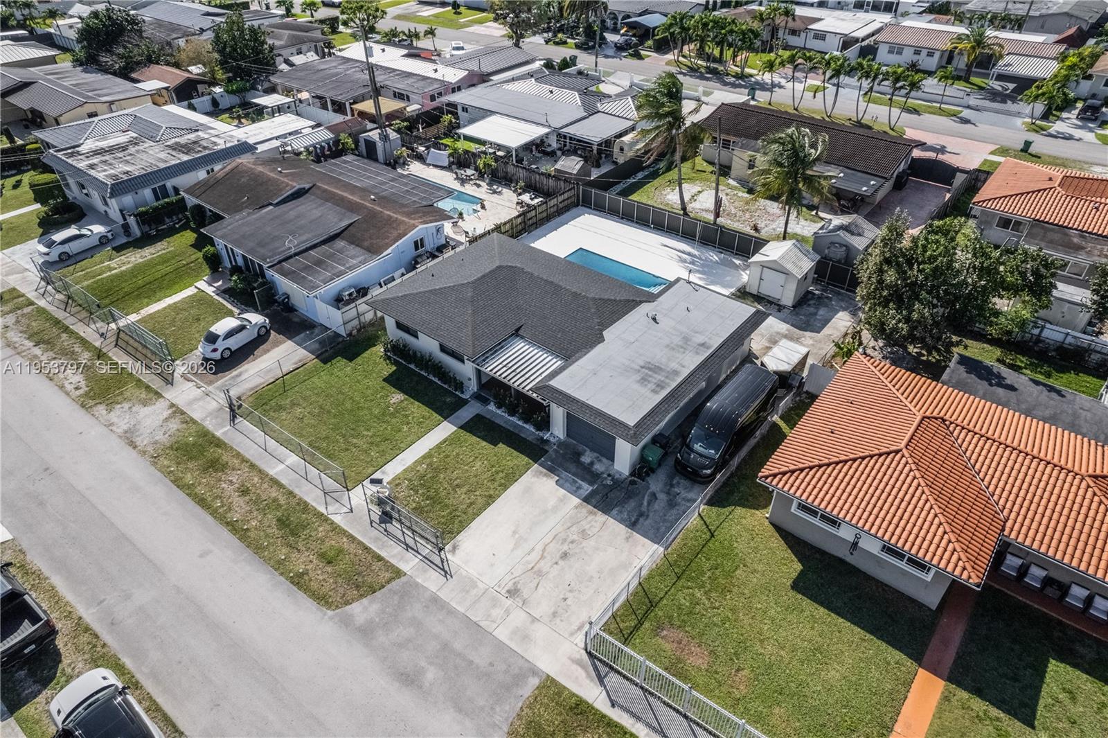 4TH ADDN TO PALM SPRINGS - Residential