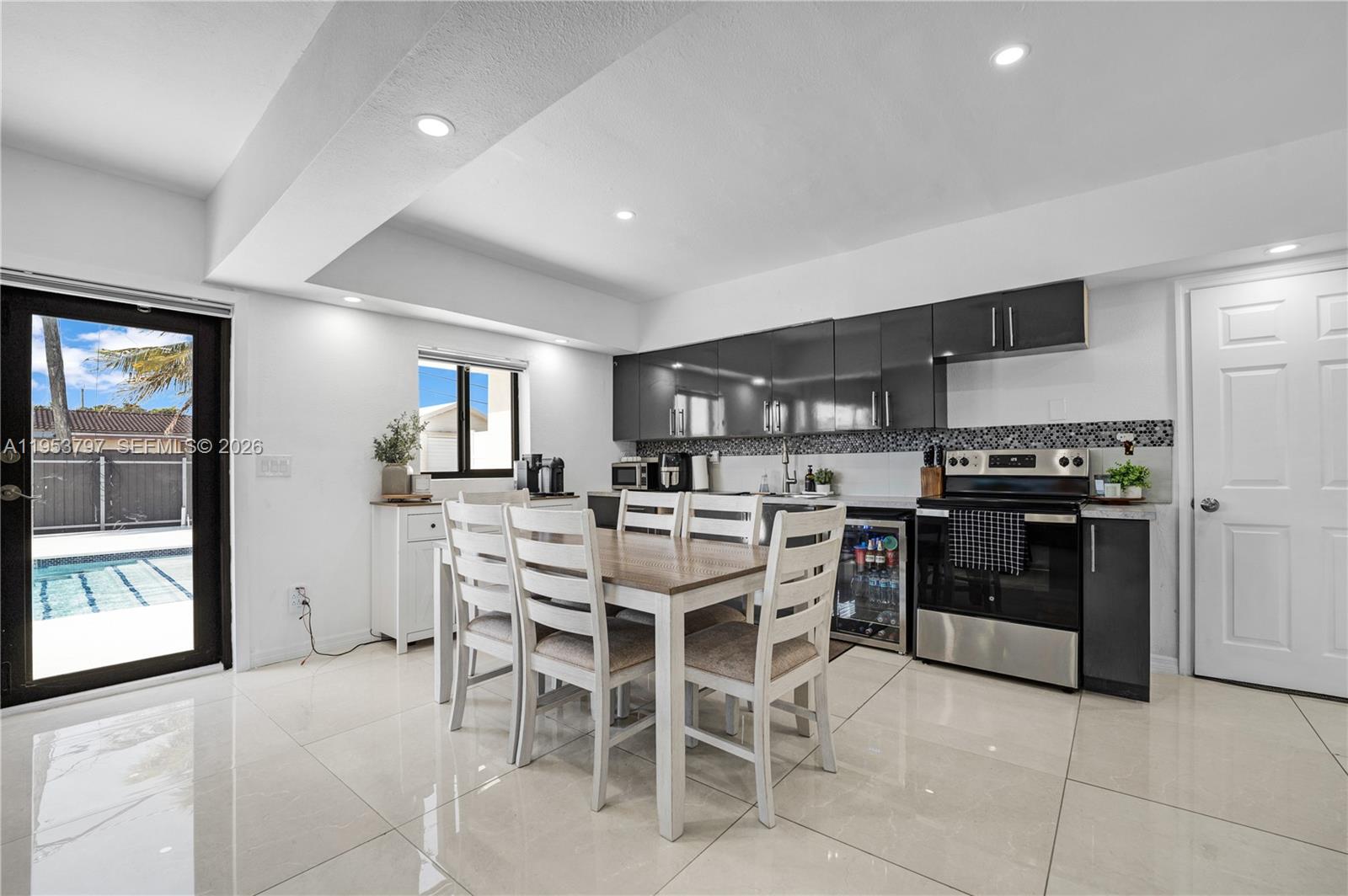 4TH ADDN TO PALM SPRINGS - Residential