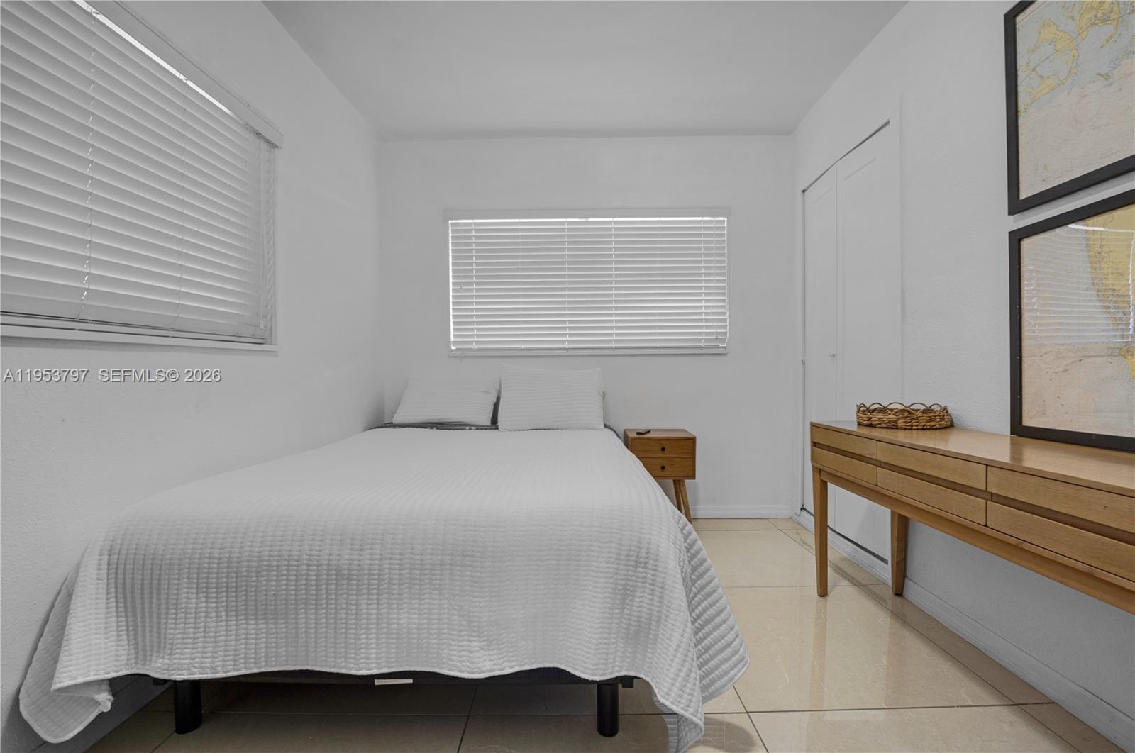 4TH ADDN TO PALM SPRINGS - Residential