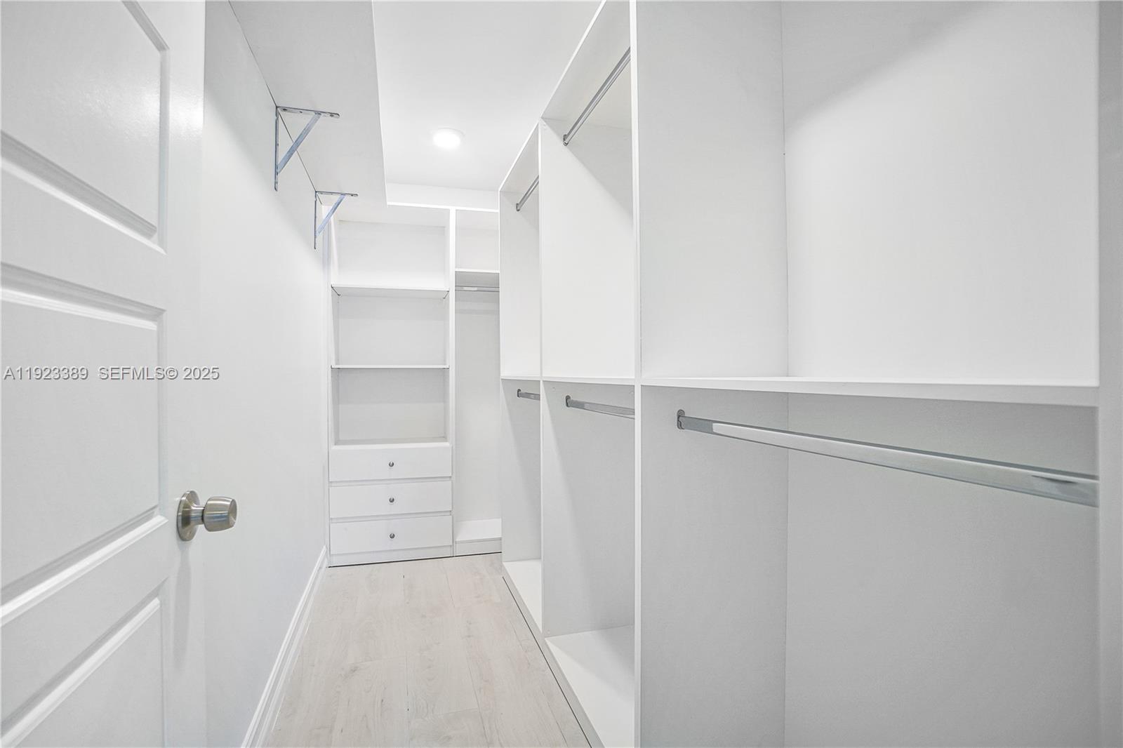 CORAL GABLES SEC B - Residential Lease